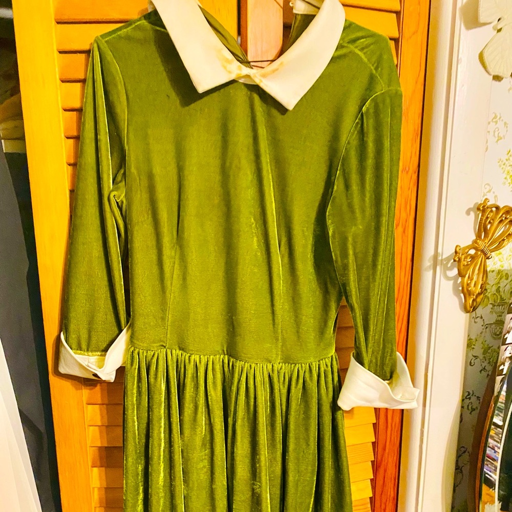 Tailor & Twirl for Tatyana Boutique sage green velvet dress with collar & cuffs